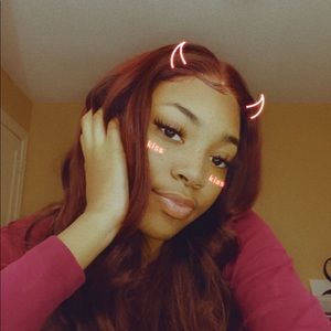 Meet your Posher, Maya